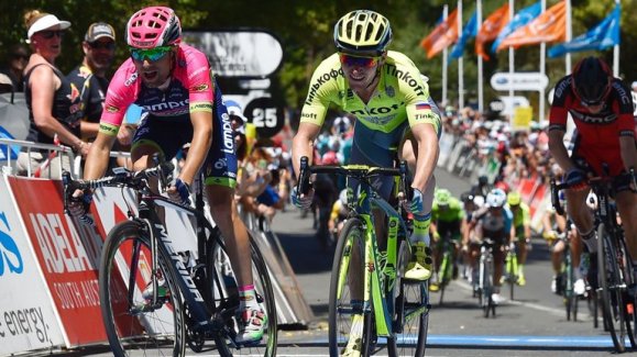 jay-mccarthy-diego-ulissi-santos-tour-down-under_3402639