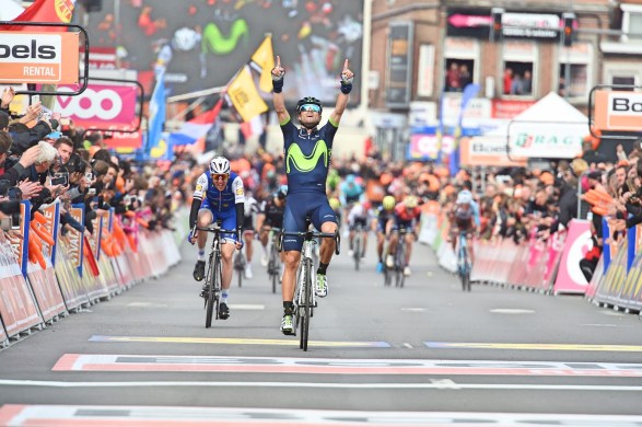 Alejandro-Valverde-Liege-Bastogne-Liege-Movistar-2017-salute-Michele-Scarponi-pic-Sirotti